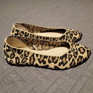 Skechers Cleo Point Flats In Claw-some Leopard Print size 10
